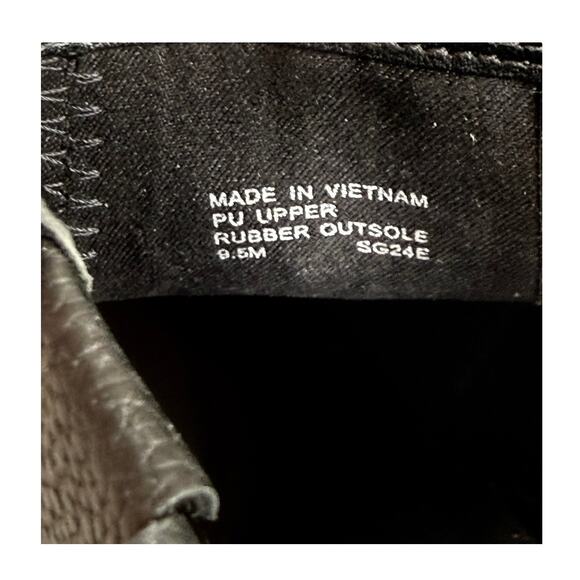 NEW Michael Kors BRITT ANKLE BOOT Womens 9.5 Black Bootie Gold Zip Flat Shoe Box - Picture 12 of 14